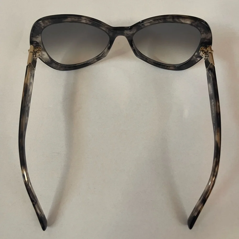 MCM Women's Grey Marble Sunglasses - Picture 4 of 7